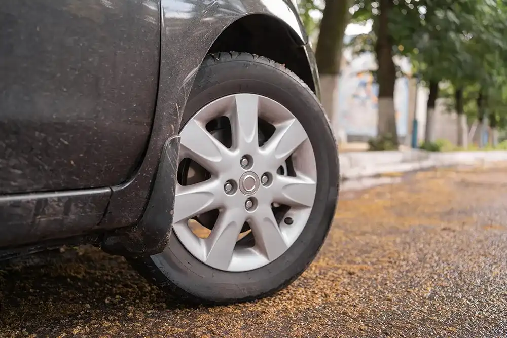 How Do You Know When You Need New Tires?